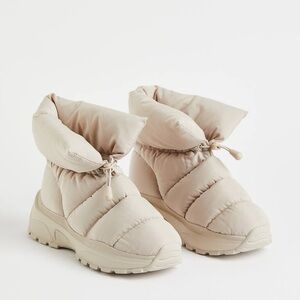 H&M Padded Sneaker Boots